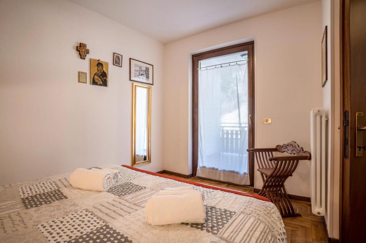 Appartamento Bellavista Mezzolago Exterior foto